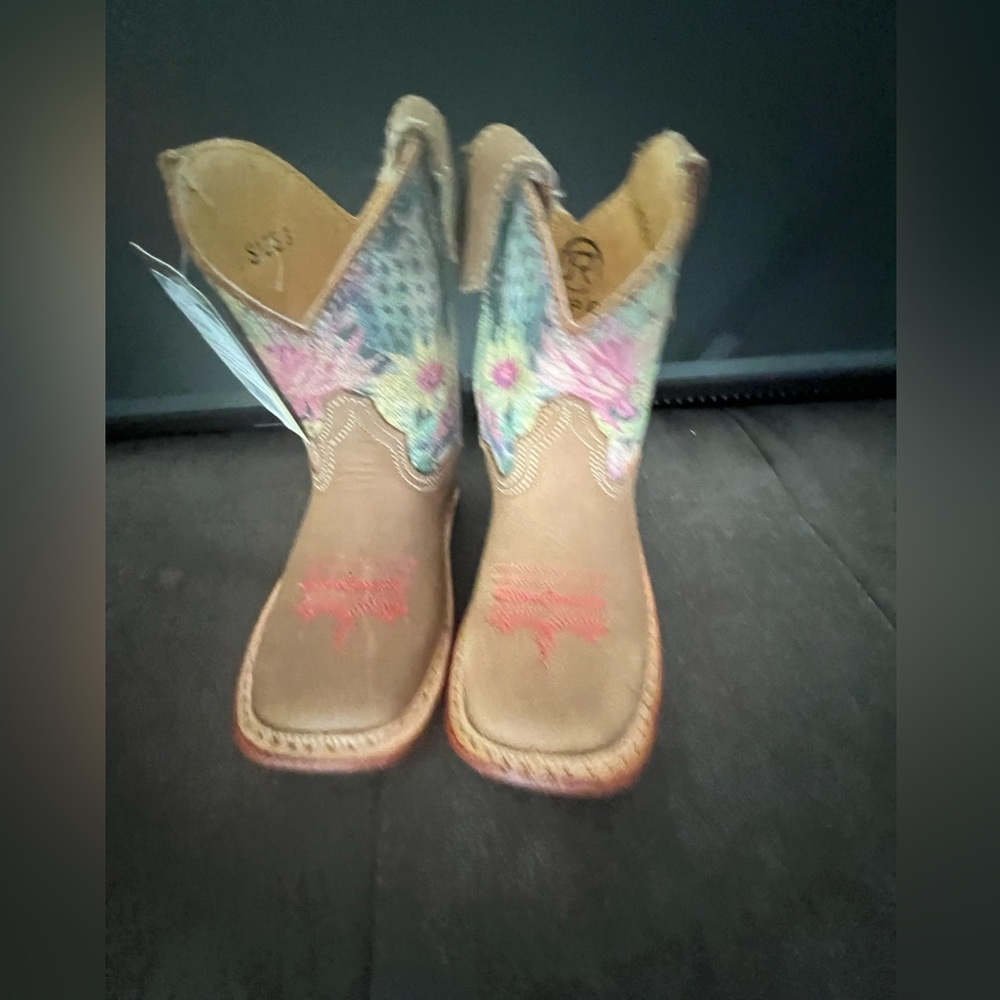 Baby size 3 Roper boots brand new